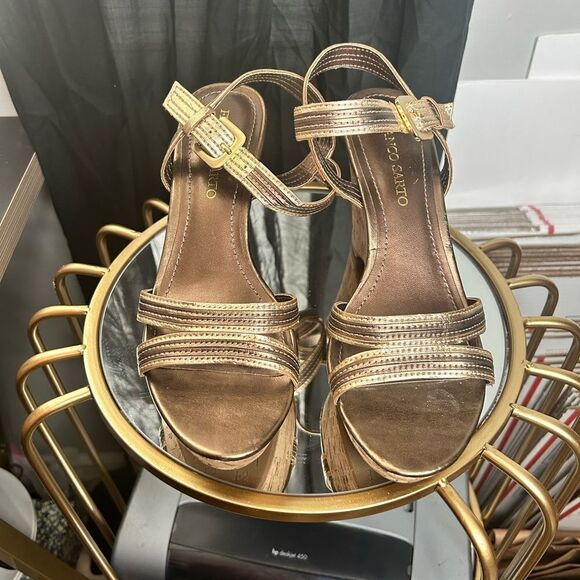 Franco Sarto Florna Metallic Wedge Sandals - Picture 2 of 4